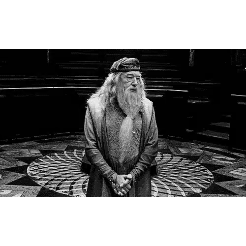 Səncə Bu Stikerə Hansı Söz Yaraşar ?